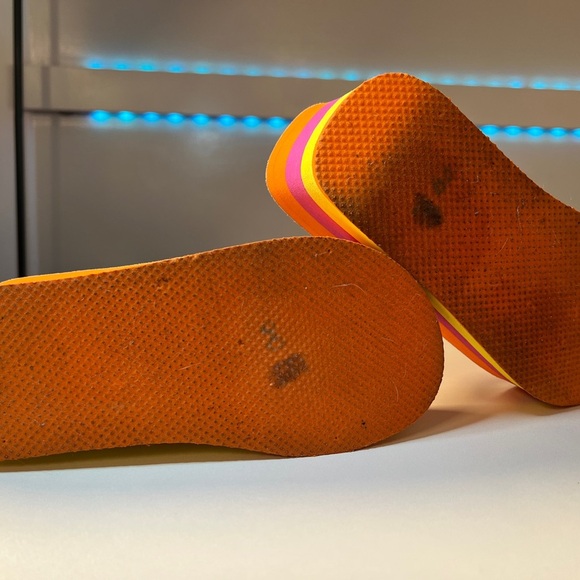 *Vintage* 90s American Eagle Rare Rainbow Platform Sandals - Picture 4 of 4